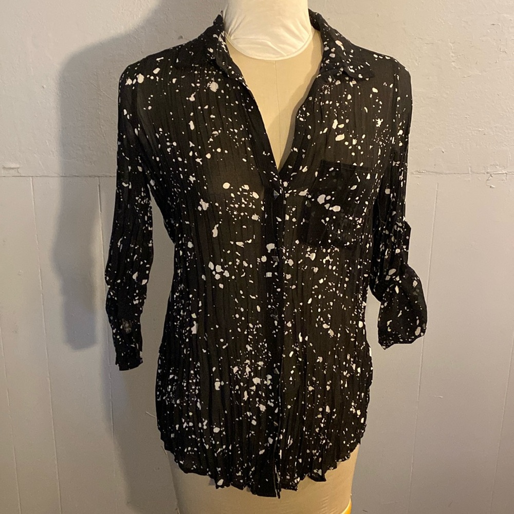 Rock & republic size S splattered blouse